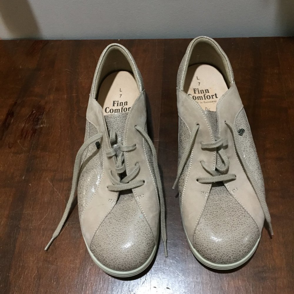 FINN COMFORT LEATHER SHOES